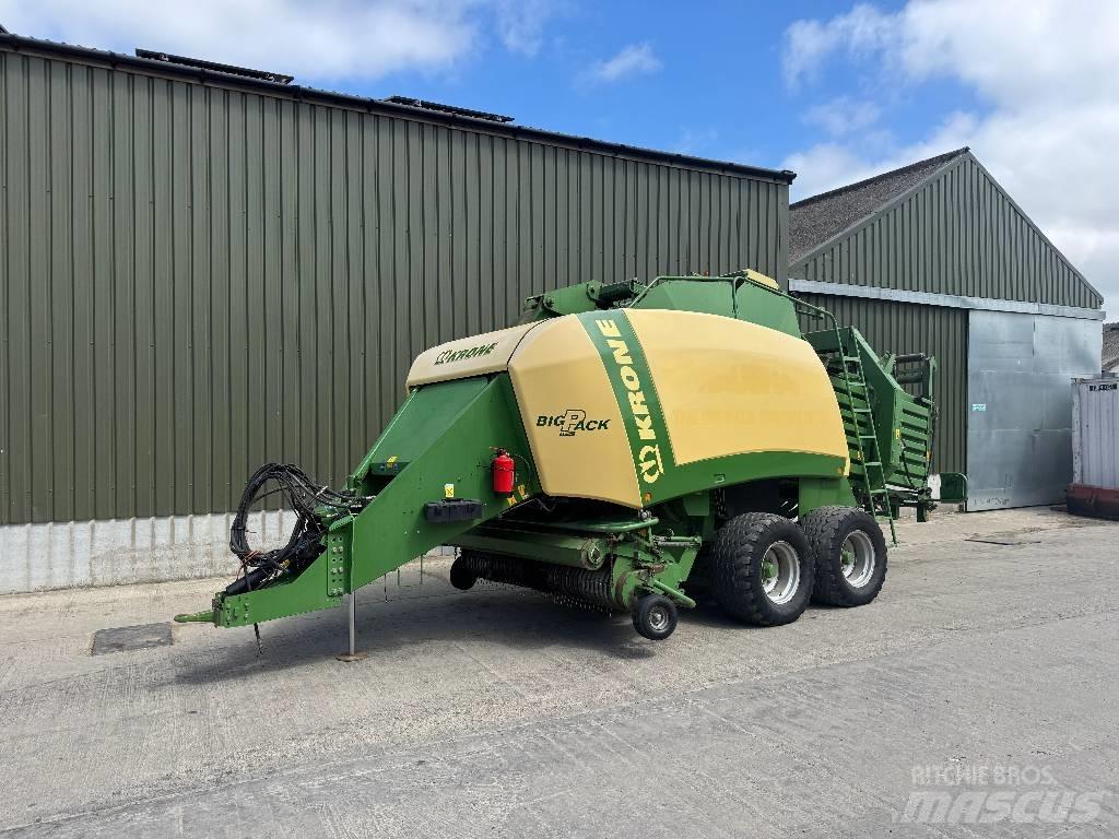 Krone Big Pack 12130 Pressere til firkantede baller