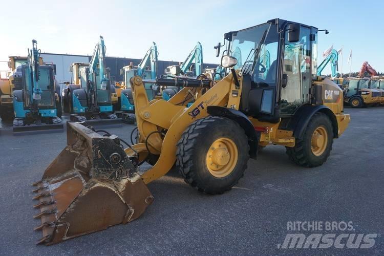 CAT 906 M Læssemaskiner på hjul