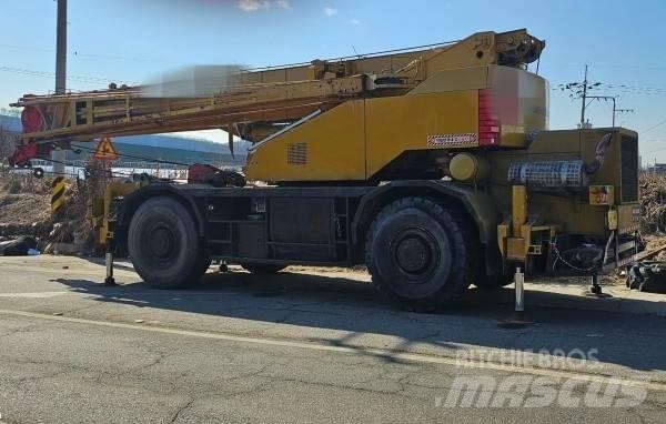 Kobelco RK 450 Kraner til hårdt terræn