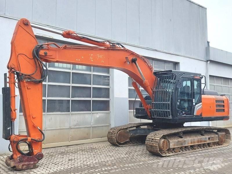 Hitachi ZX 250 LCN-7 Gravemaskiner på larvebånd
