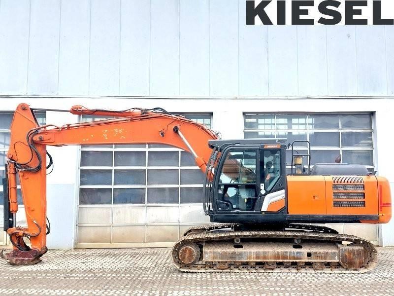 Hitachi ZX 250 LCN-7 Gravemaskiner på larvebånd