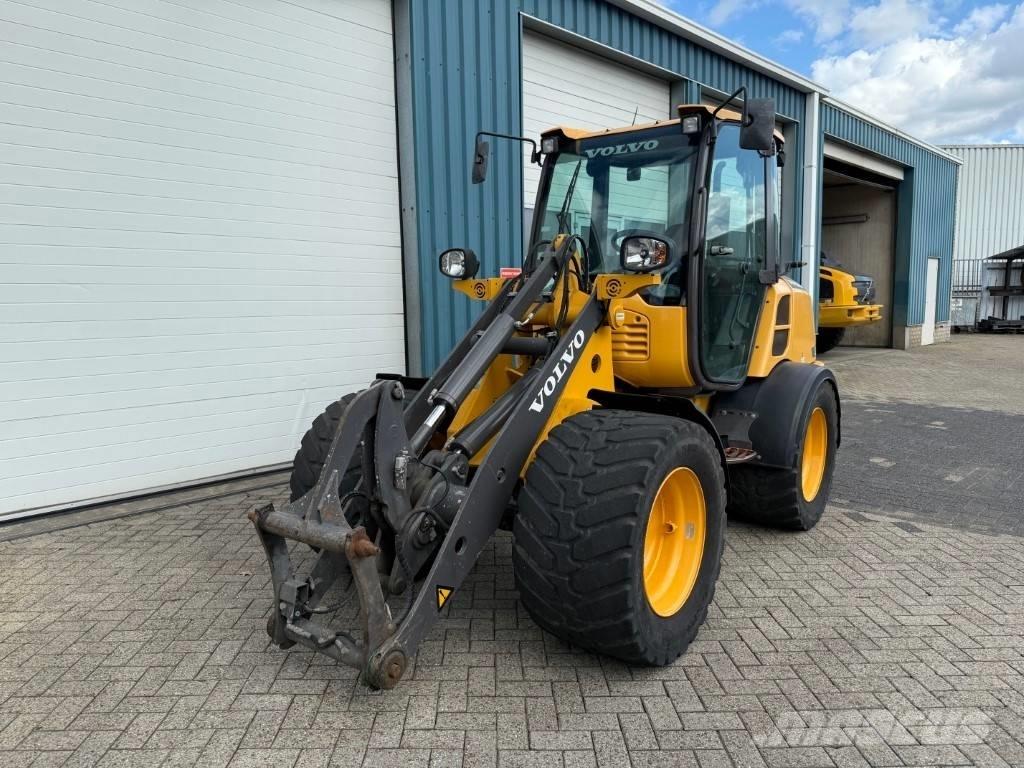 Volvo L 25 F Læssemaskiner på hjul