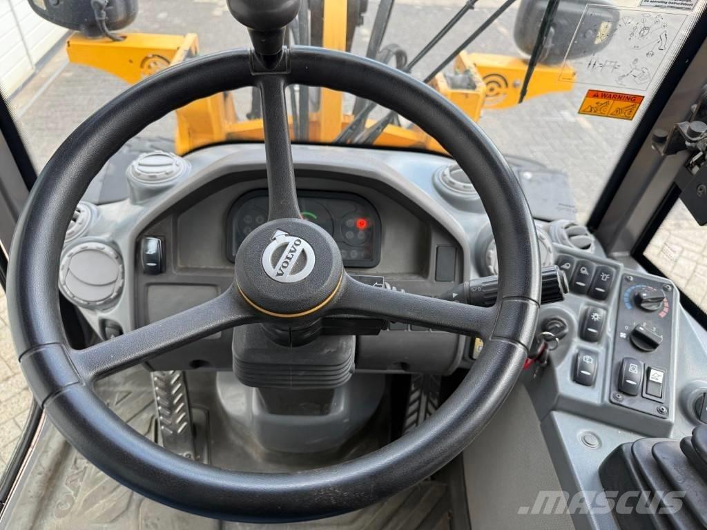 Volvo L 25 F Læssemaskiner på hjul