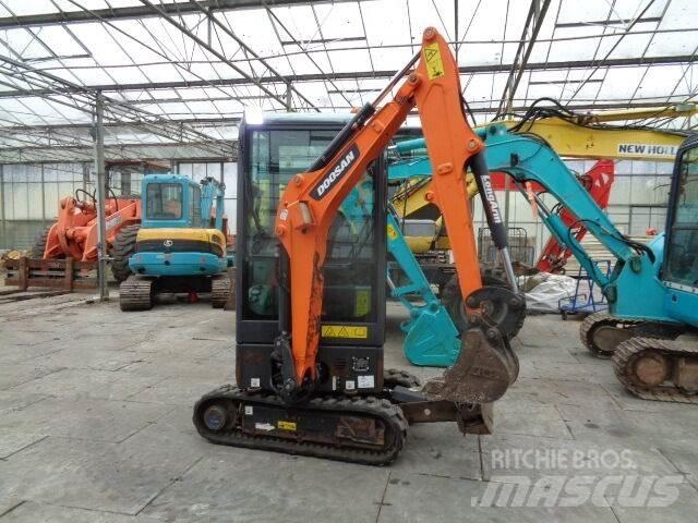 Doosan DX19 Minigravemaskiner