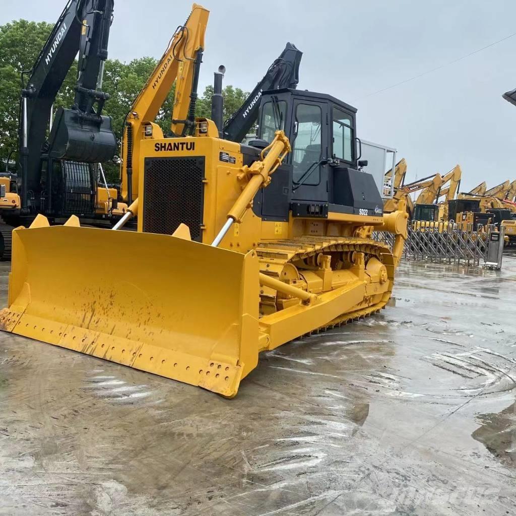 Shantui SD 22 Bulldozer på larvebånd