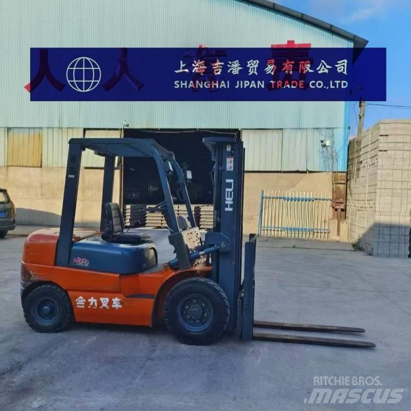 Heli H2000-25 Diesel gaffeltrucks