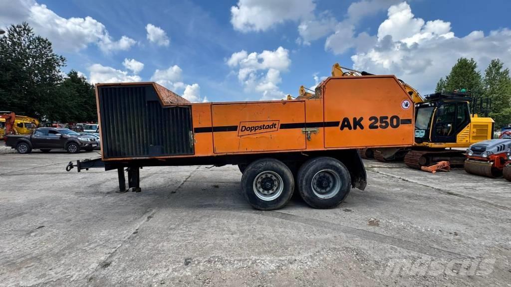 Doppstadt AK 250 Affaldskværn