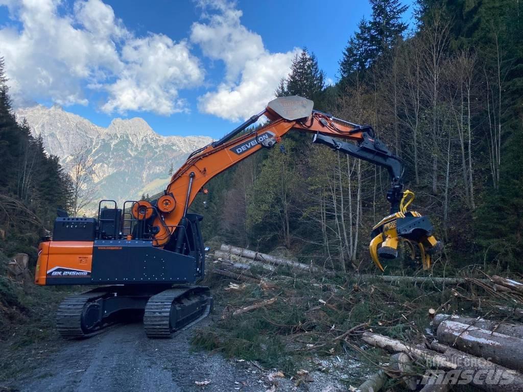 Doosan DX 235 NLC-5 Gravemaskiner på larvebånd