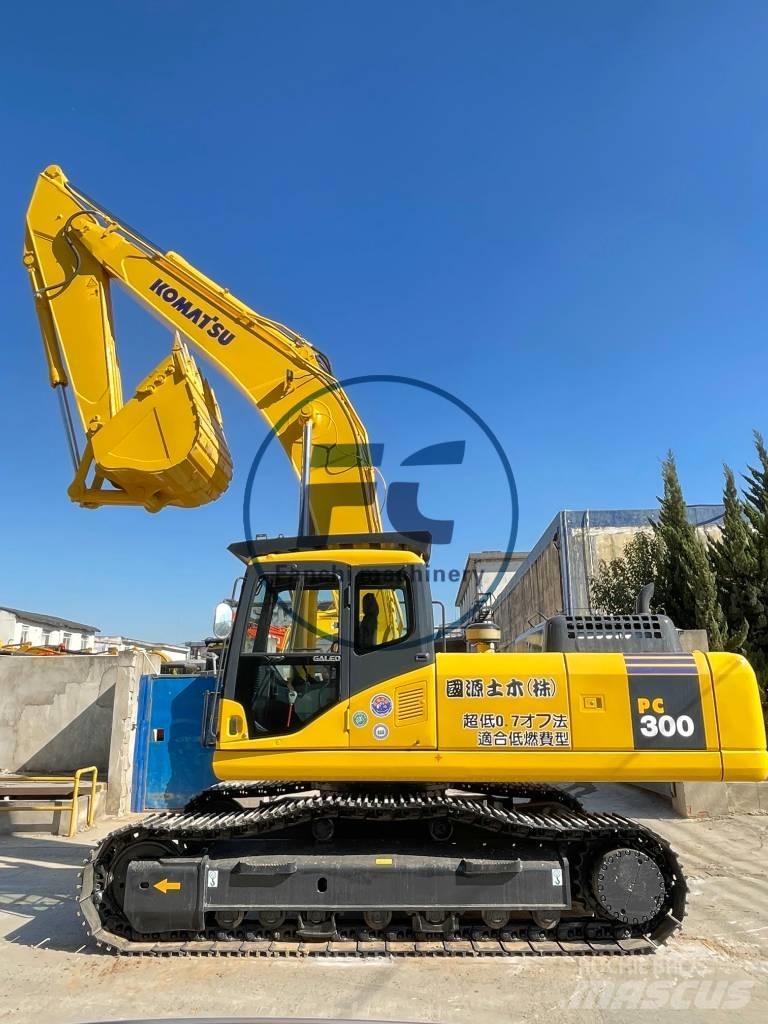 Komatsu PC 300 Gravemaskiner på larvebånd