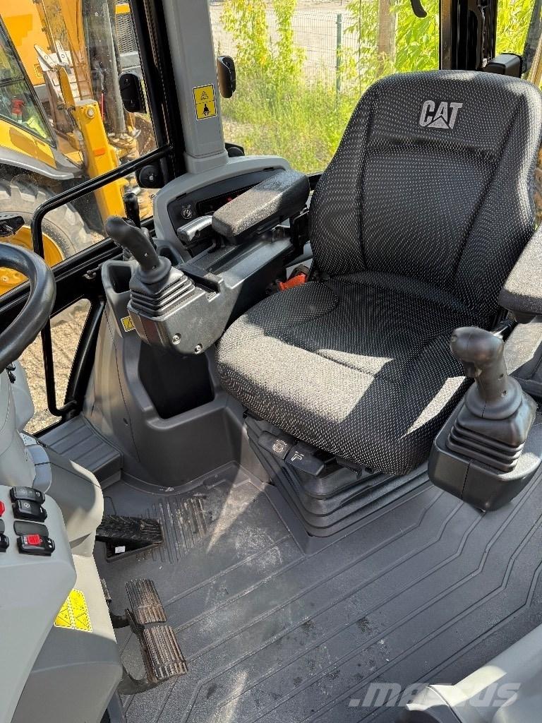 CAT 444 Rendegravere