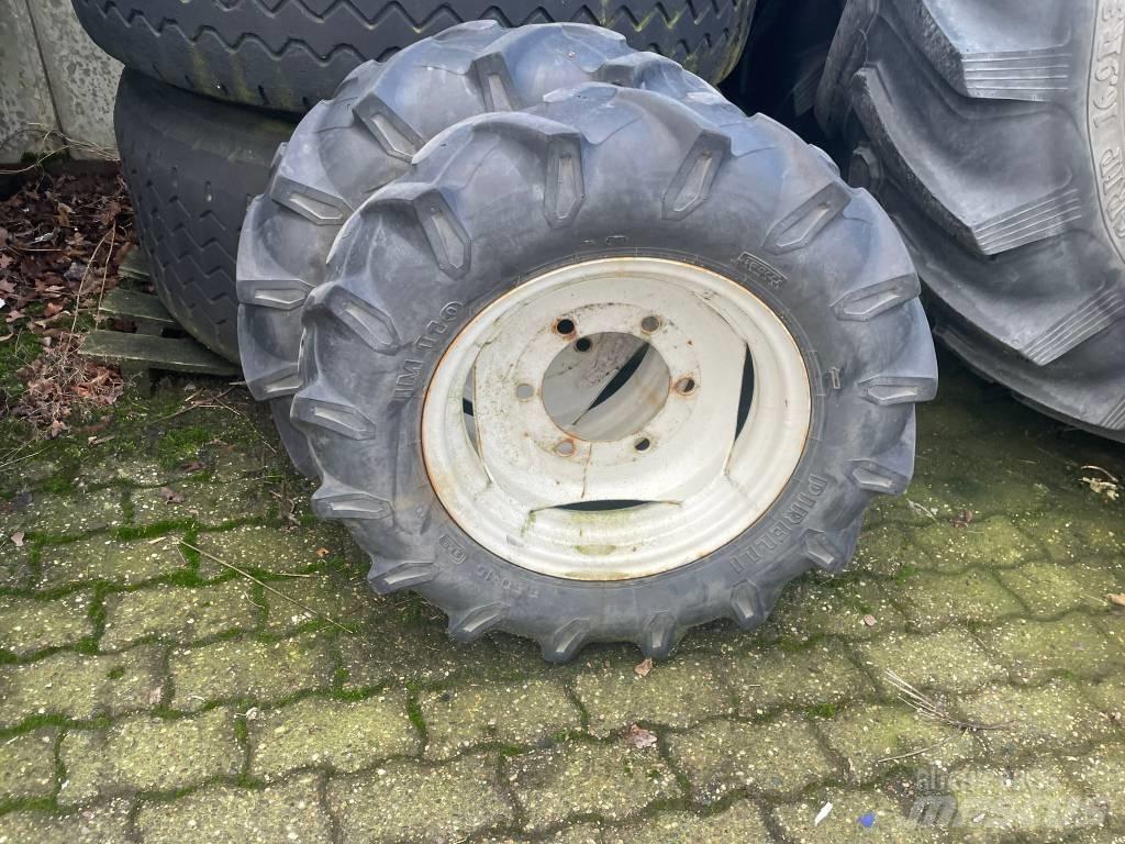 Pirelli 6.5 -16 + velg Hjul, Dæk og Fælge