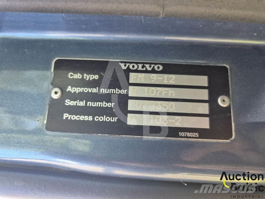 Volvo FM12 Lastbiler med tip