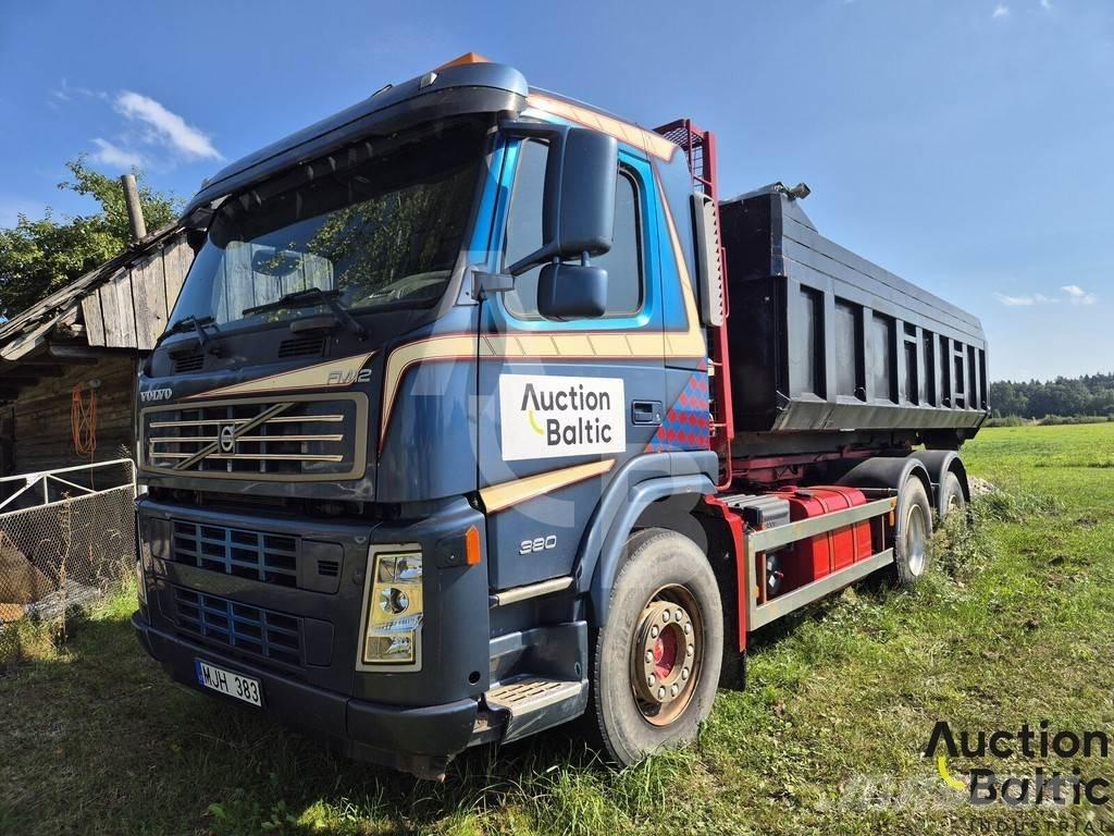 Volvo FM12 Lastbiler med tip