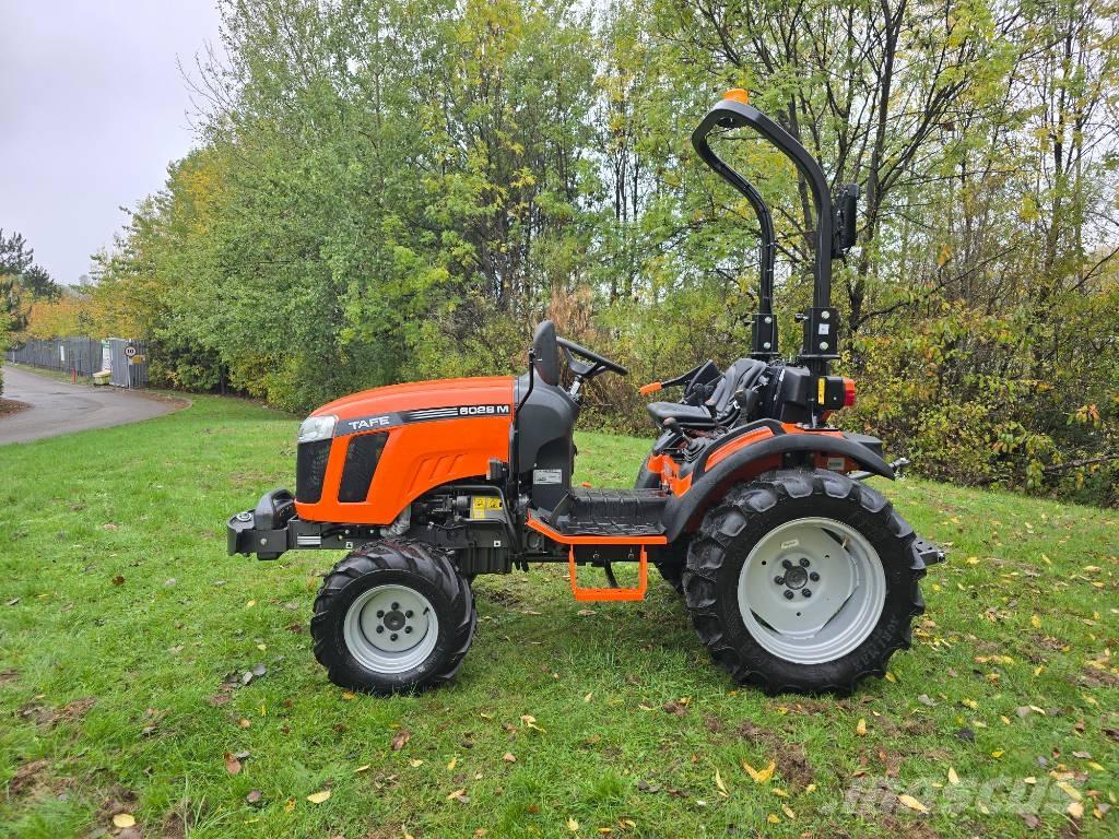 Tafe 6028M Kompakte traktorer