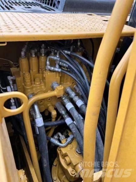 CAT 312 D Gravemaskiner på larvebånd