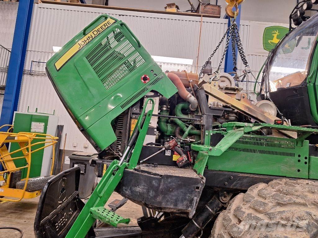 John Deere 1910 Udkørselsmaskiner