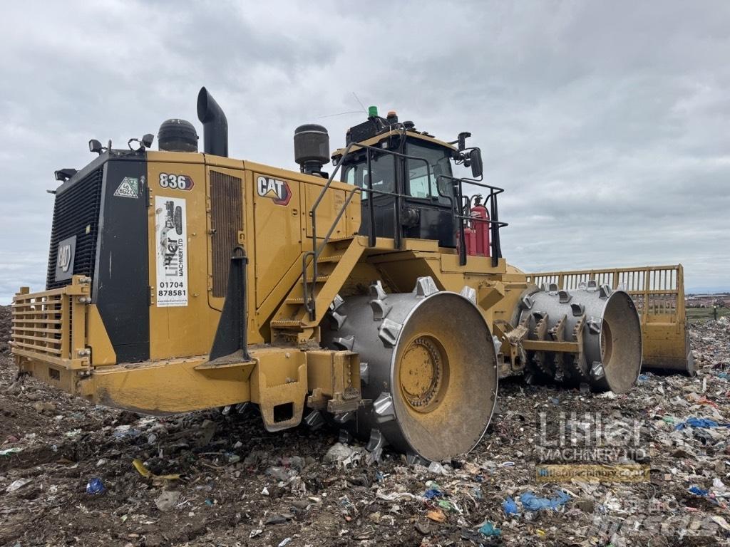 CAT 836 Affaldskompaktorer