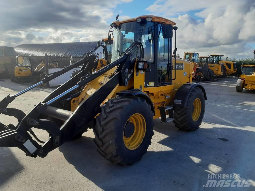 JCB 412 Teleskoplæssere til landbrug