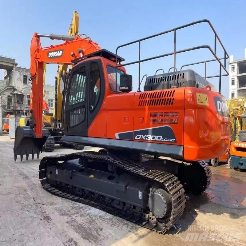 Doosan DX 300 LC-9C Gravemaskiner på larvebånd