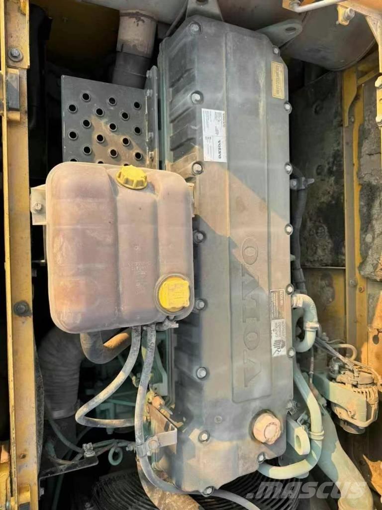 Volvo ec360D Gravemaskiner på larvebånd