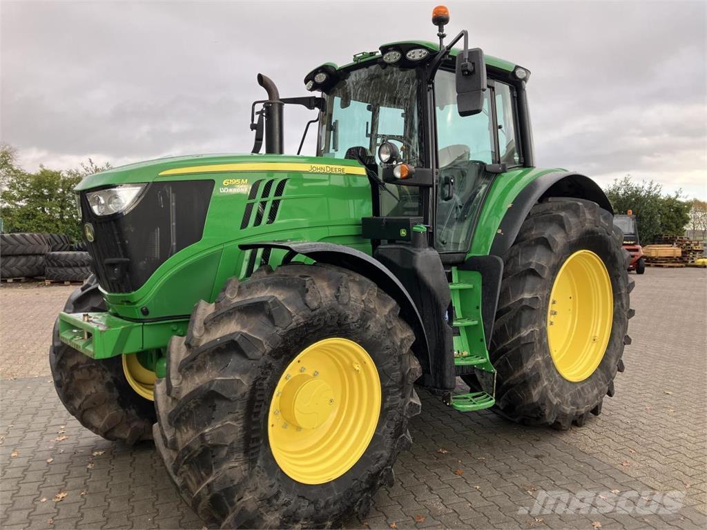 John Deere 6195M Traktorer