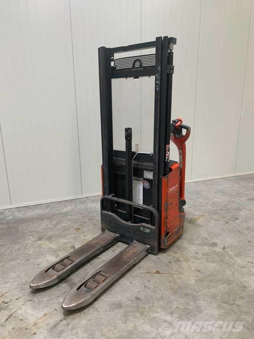 Linde L10 Gaffelstabler med gående fører