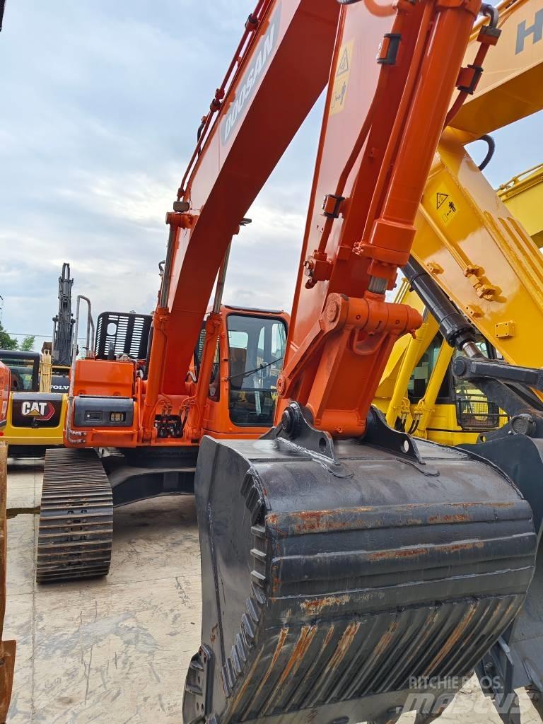 Doosan DX 225 LC-9C Gravemaskiner på larvebånd