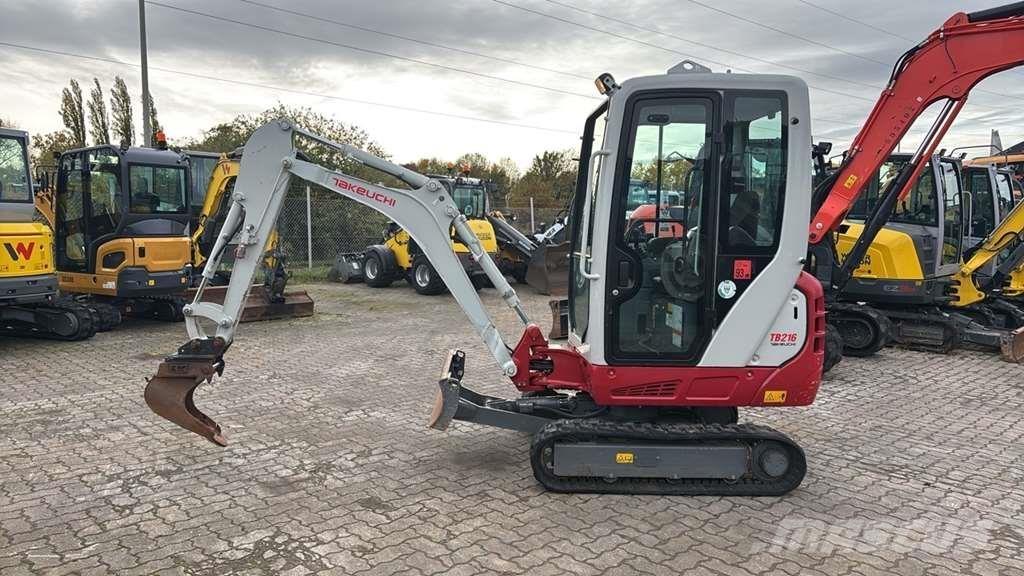 Takeuchi TB216 Minigravemaskiner
