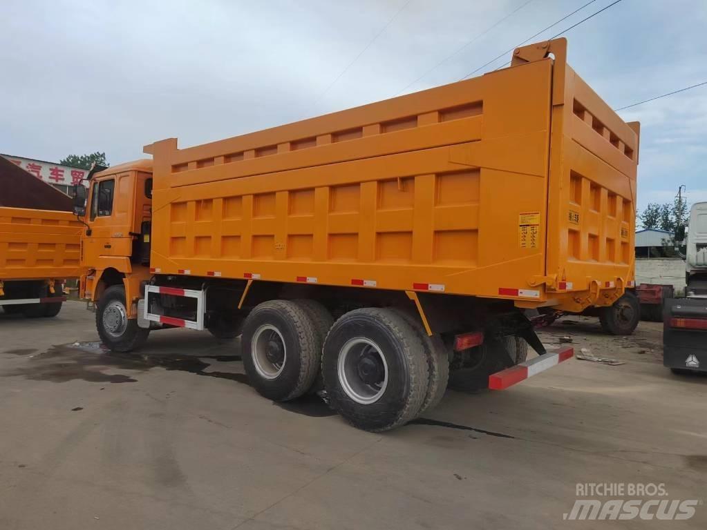 Shacman F 3000 Lastbiler med tip