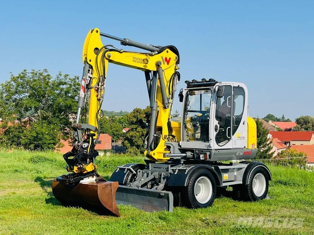 Wacker Neuson EW 100 Gravemaskiner på hjul