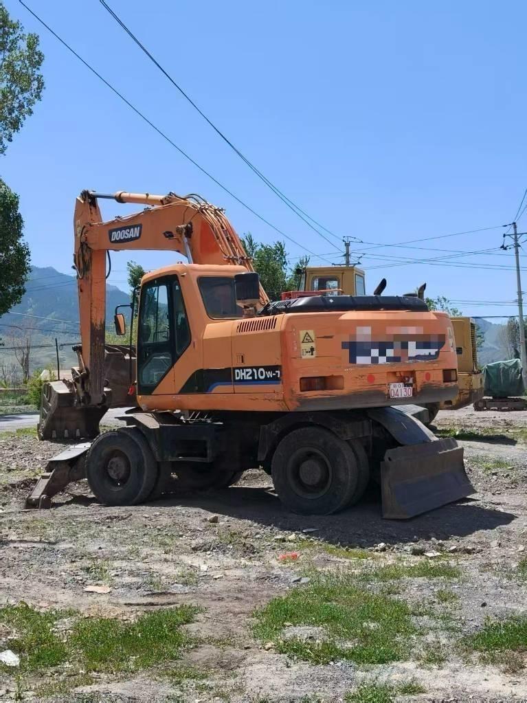 Doosan DH210W-7 Gravemaskiner på hjul