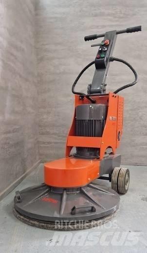 Husqvarna BB 700 Entreprenør - Andet