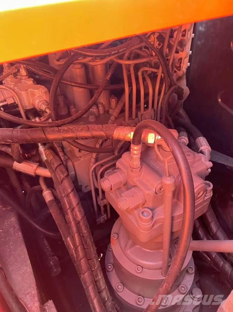 Hitachi ZX 120 Gravemaskiner på larvebånd