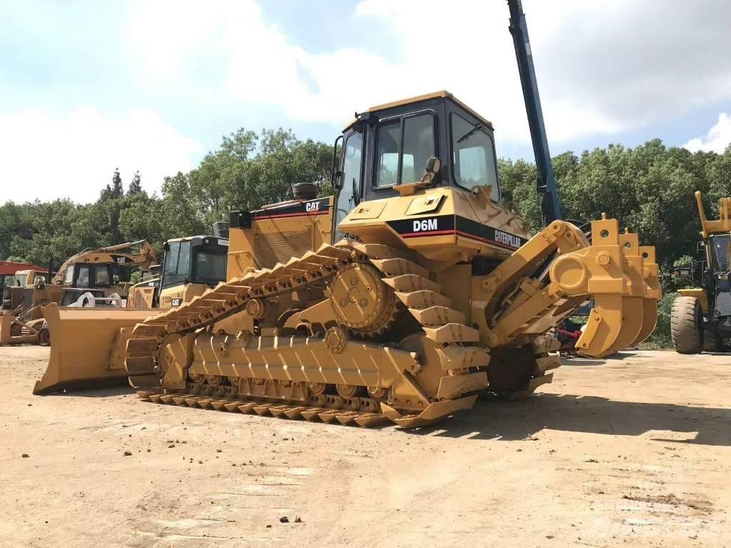 CAT D 6 G Bulldozer på larvebånd