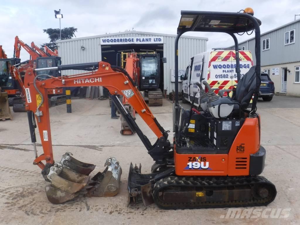 Hitachi ZX 19 U-6 Minigravemaskiner
