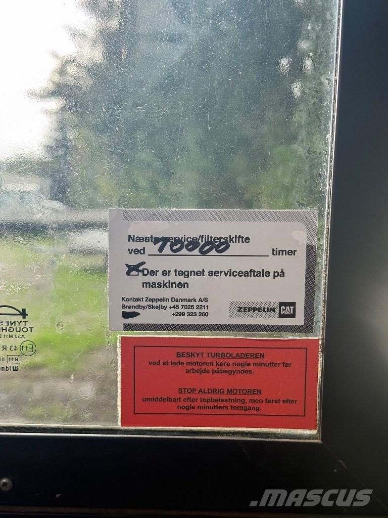 CAT D 6 T LGP Bulldozer på larvebånd