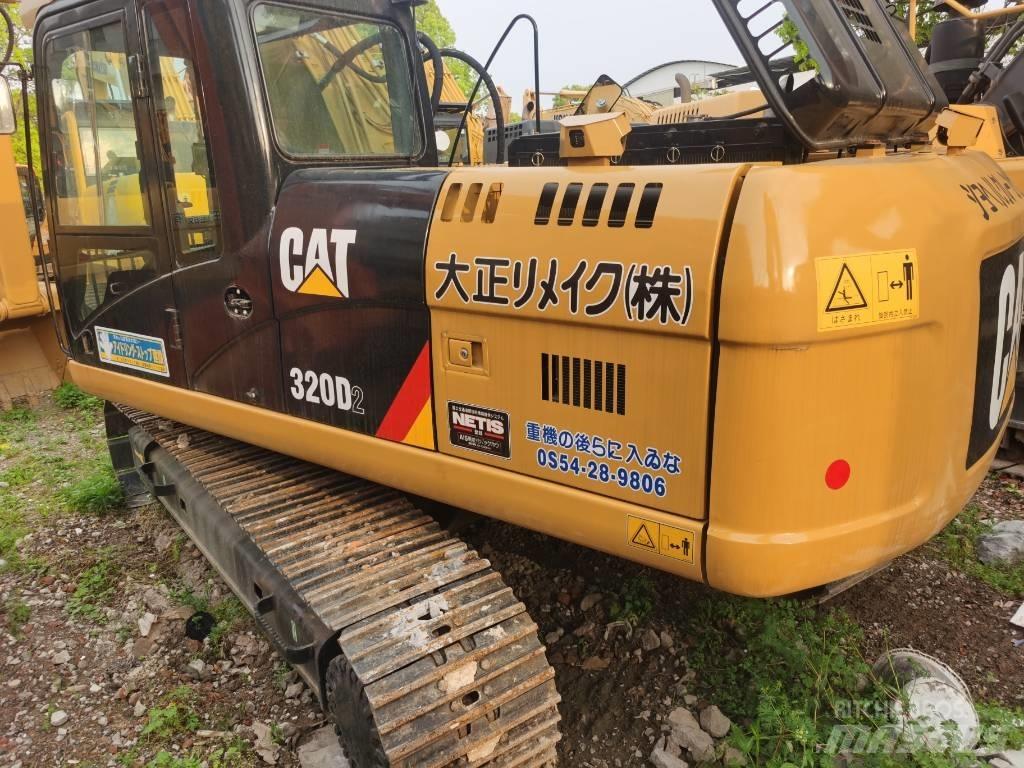 CAT 320 D2 Gravemaskiner på larvebånd