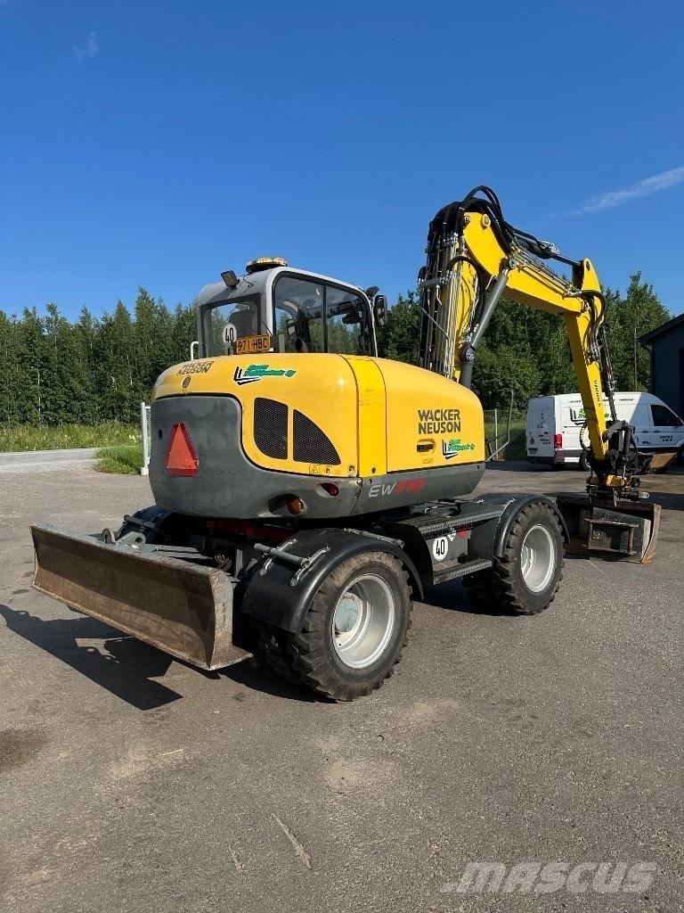 Wacker Neuson EW 100 Gravemaskiner på hjul