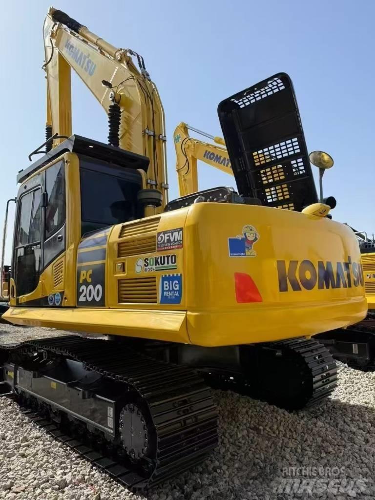 Komatsu 200-8 Gravemaskiner på larvebånd