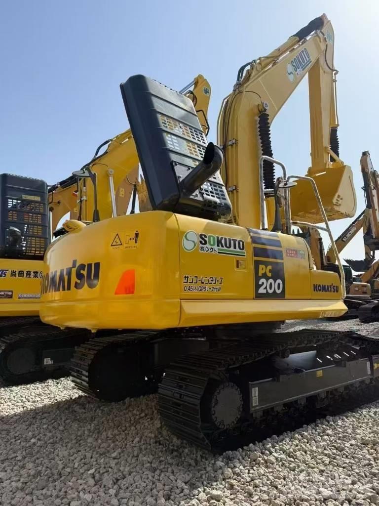 Komatsu 200-8 Gravemaskiner på larvebånd