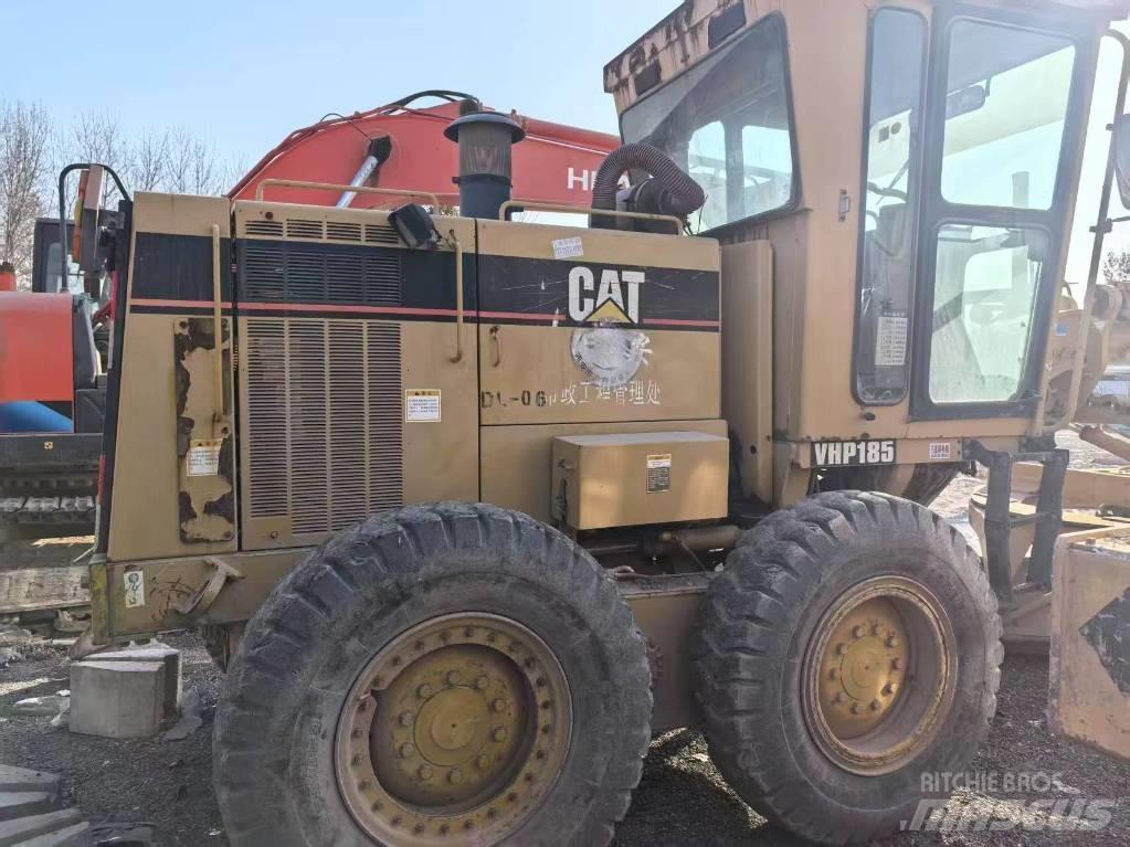 CAT 140 H Vejhøvle / Gradere