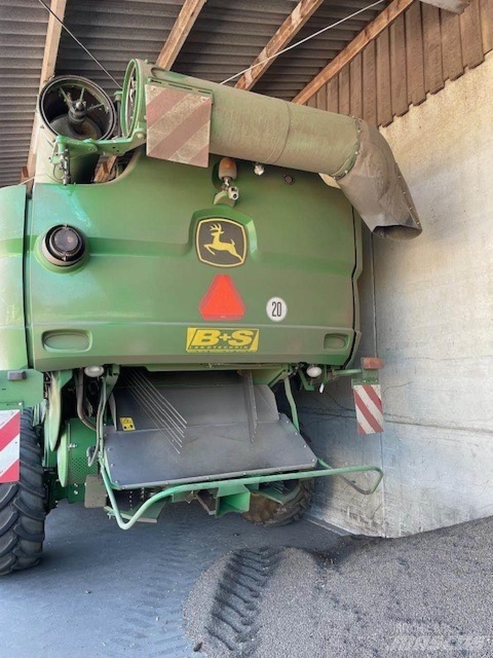 John Deere S 680 i Mejetærskere