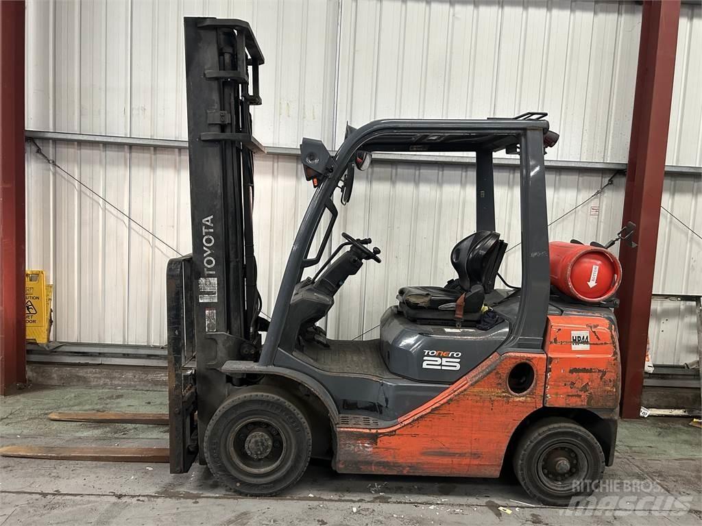 Toyota 02-8FGF25 LPG gaffeltrucks