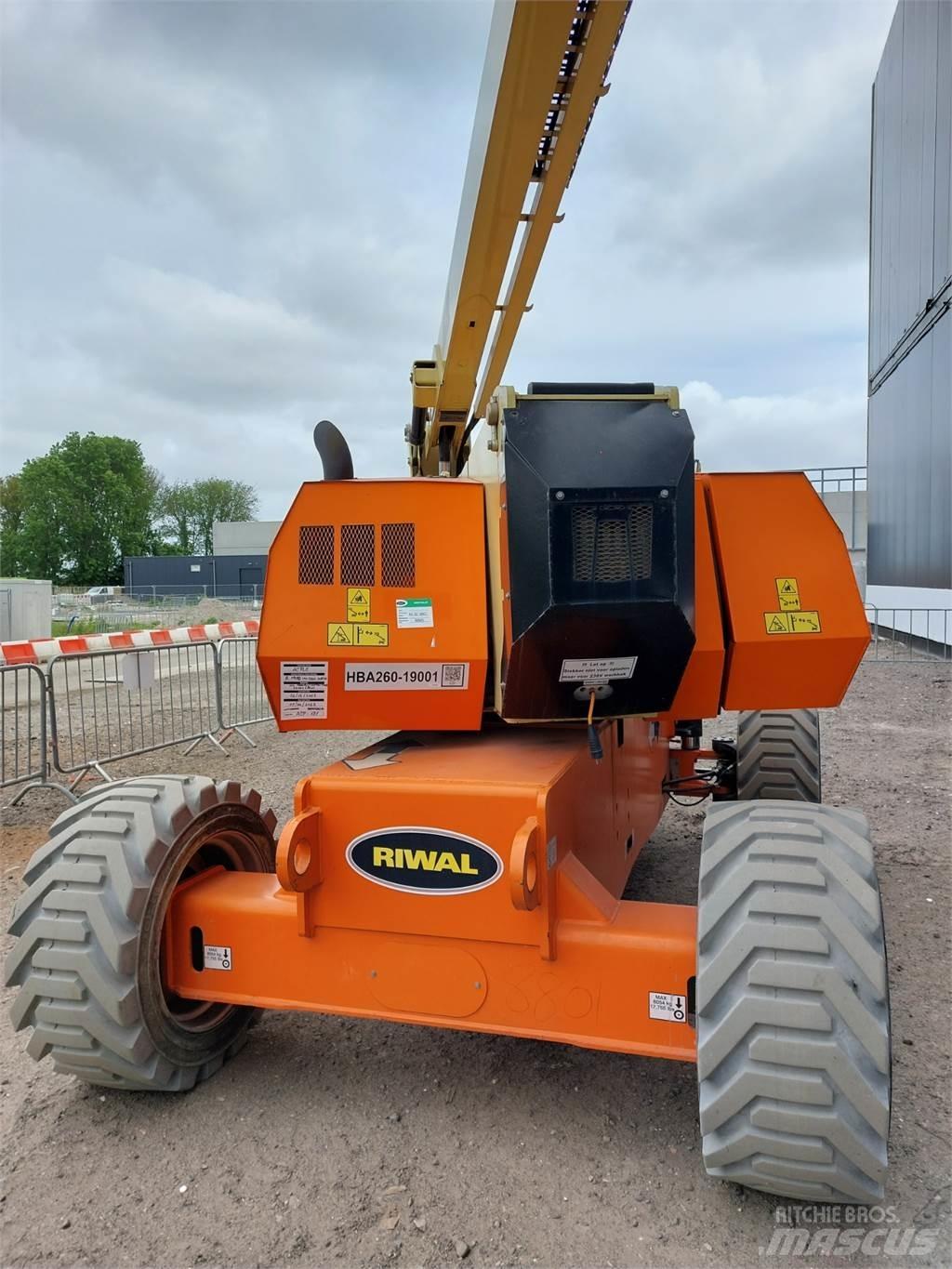 JLG H800AJ Bomlifte med knækarm