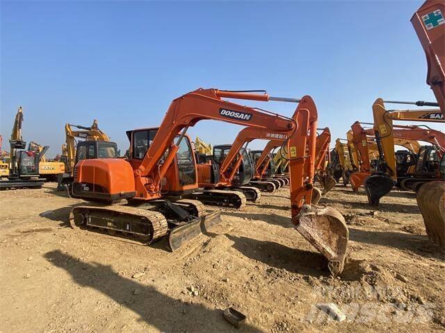 Doosan DX80 Minigravemaskiner