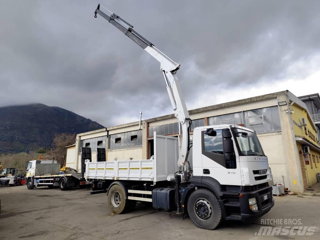 Iveco STRALIS 190S31 Lastbil med kran