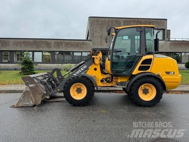 Volvo L 25 F Læssemaskiner på hjul