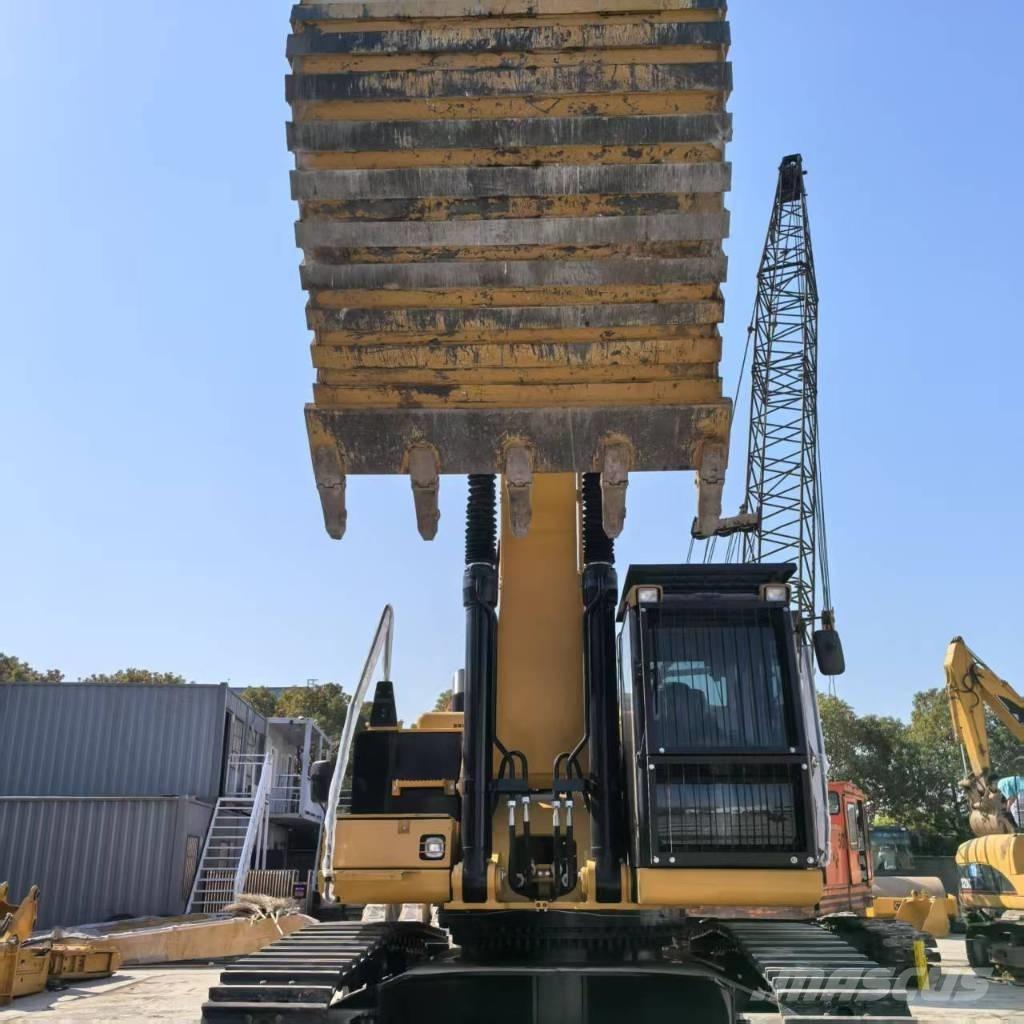 CAT 349 Gravemaskiner på larvebånd