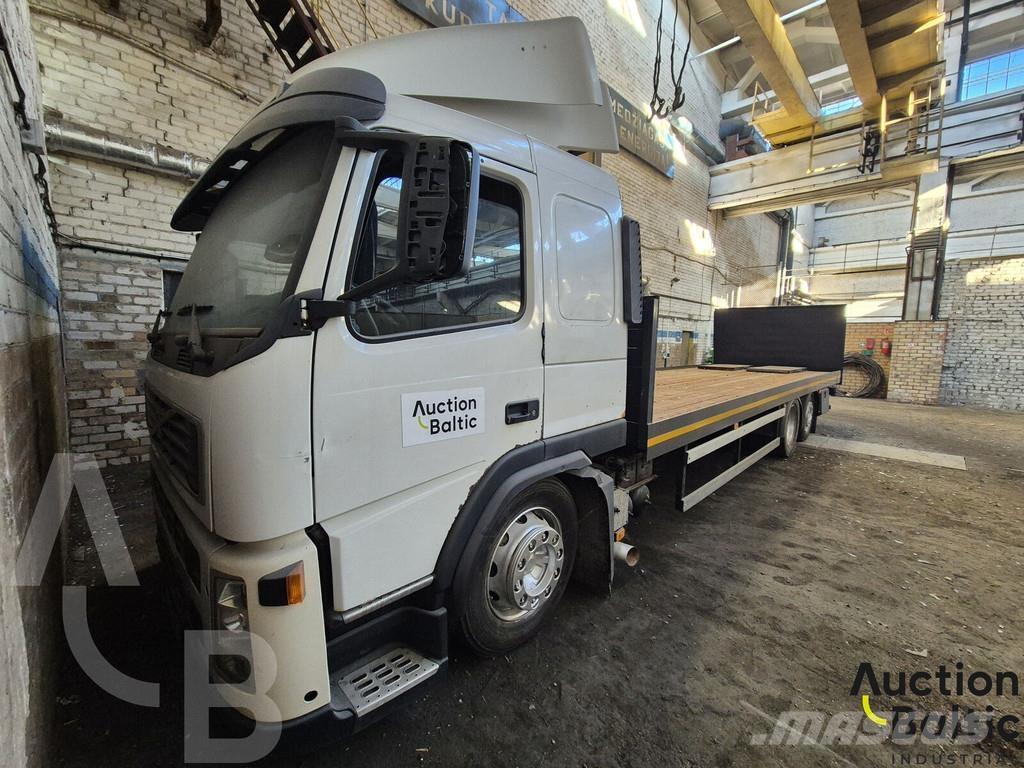 Volvo FM380 Lastbil med lad/Flatbed