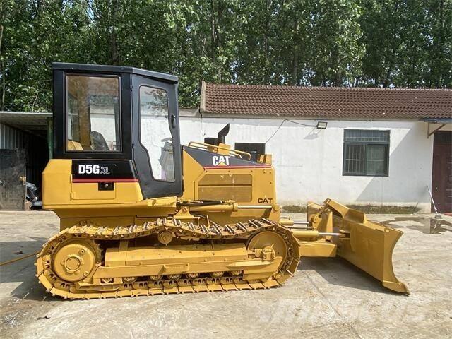 CAT D5G Bulldozer på larvebånd